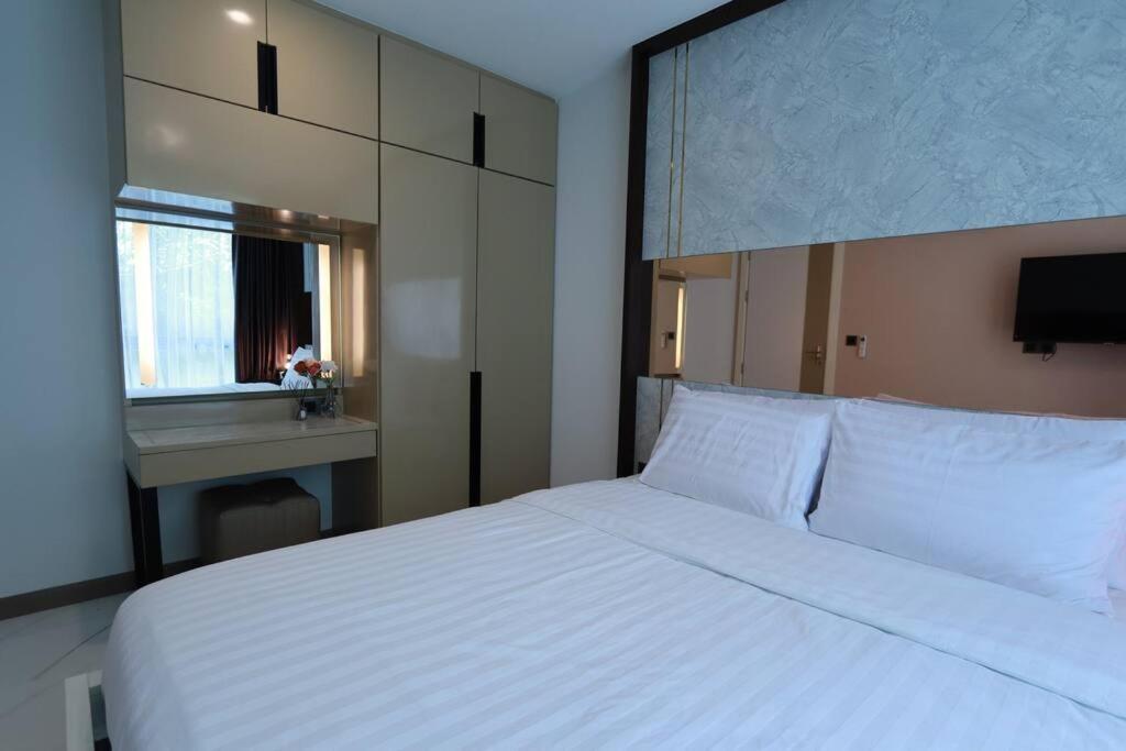 A401-silk Aonang, Sea View - 5 Mins To Apartment Krabi