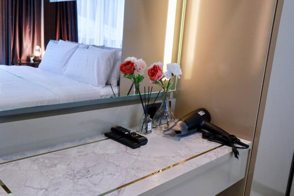 Apartment A401-silk Aonang, Sea View - 5 Mins To *